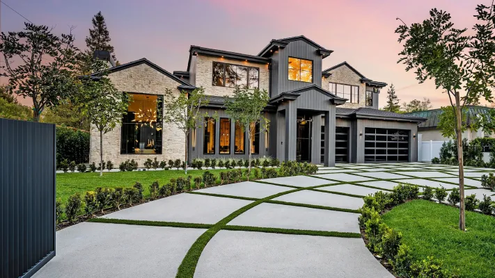 Should You Tap Your Home Equity? A Practical Guide for Homeowners
