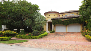 Luxury Home in Miami Florida