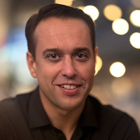 Maksim Kharab Loan Originator