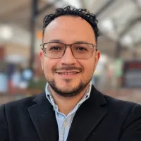 Eddie Interiano, Loan Officer, Acre Mortgage