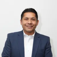 Oliver Salazar 