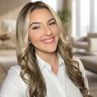 Julianna Klee, Commercial Mortgage Loan Officer, Golden Key Commercial LLC