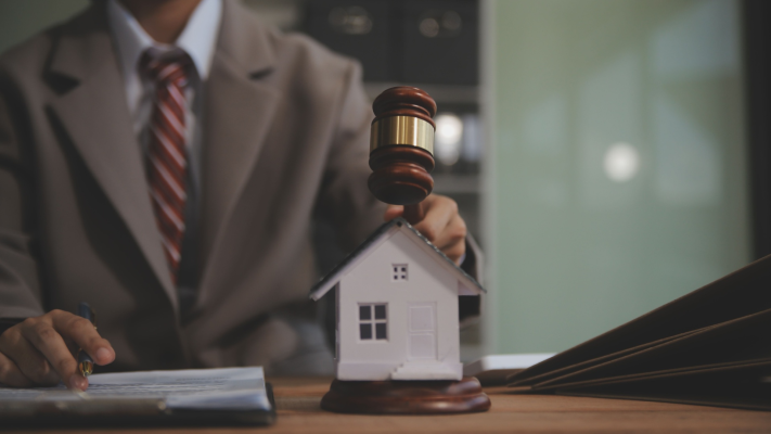 How to Buy a Home at a Government Auction