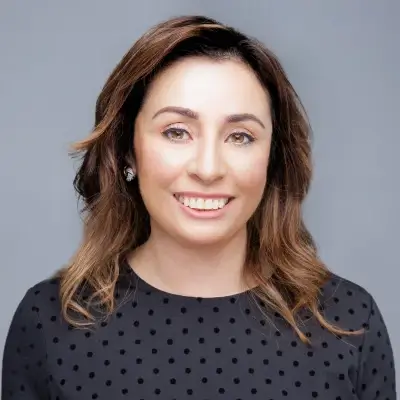 Nazy Hakimian