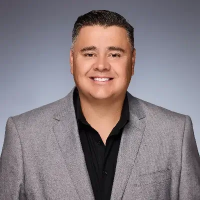 Elias Corral Loan Officer