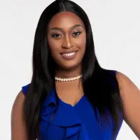 ILIANA  CARIS Loan Officer