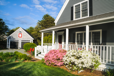 Spring Home Buying: How a Mortgage Broker Can Help You Win in Kansas City