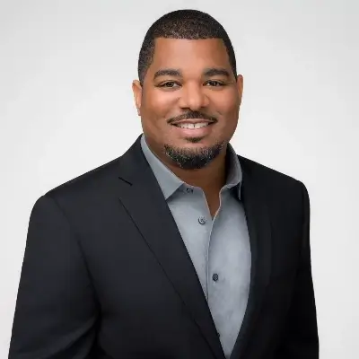 Donovan Palmer